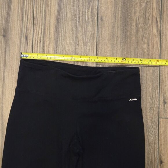 592. Jockey Lounge Workout Capri Cropped Black Pants Size Small - Picture 4 of 8